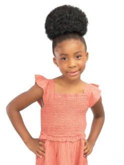 Janet Collection Lovely Kid Drawstring - AFRO PUFF (L) 11 Janet Collection Lovely Kid Drawstring - AFRO PUFF (L) -Wig Shop 1 5a689e82 4473 431f 8e63 02b1c41160e2